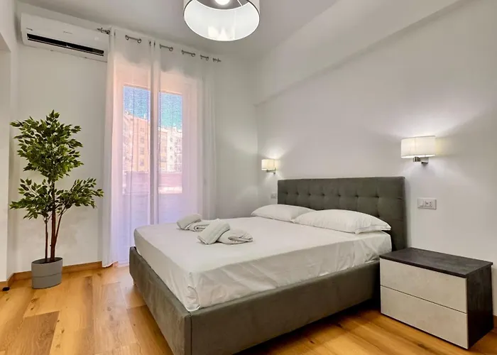 Lolus House